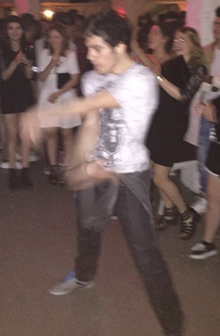 io che ballo in una discoteca